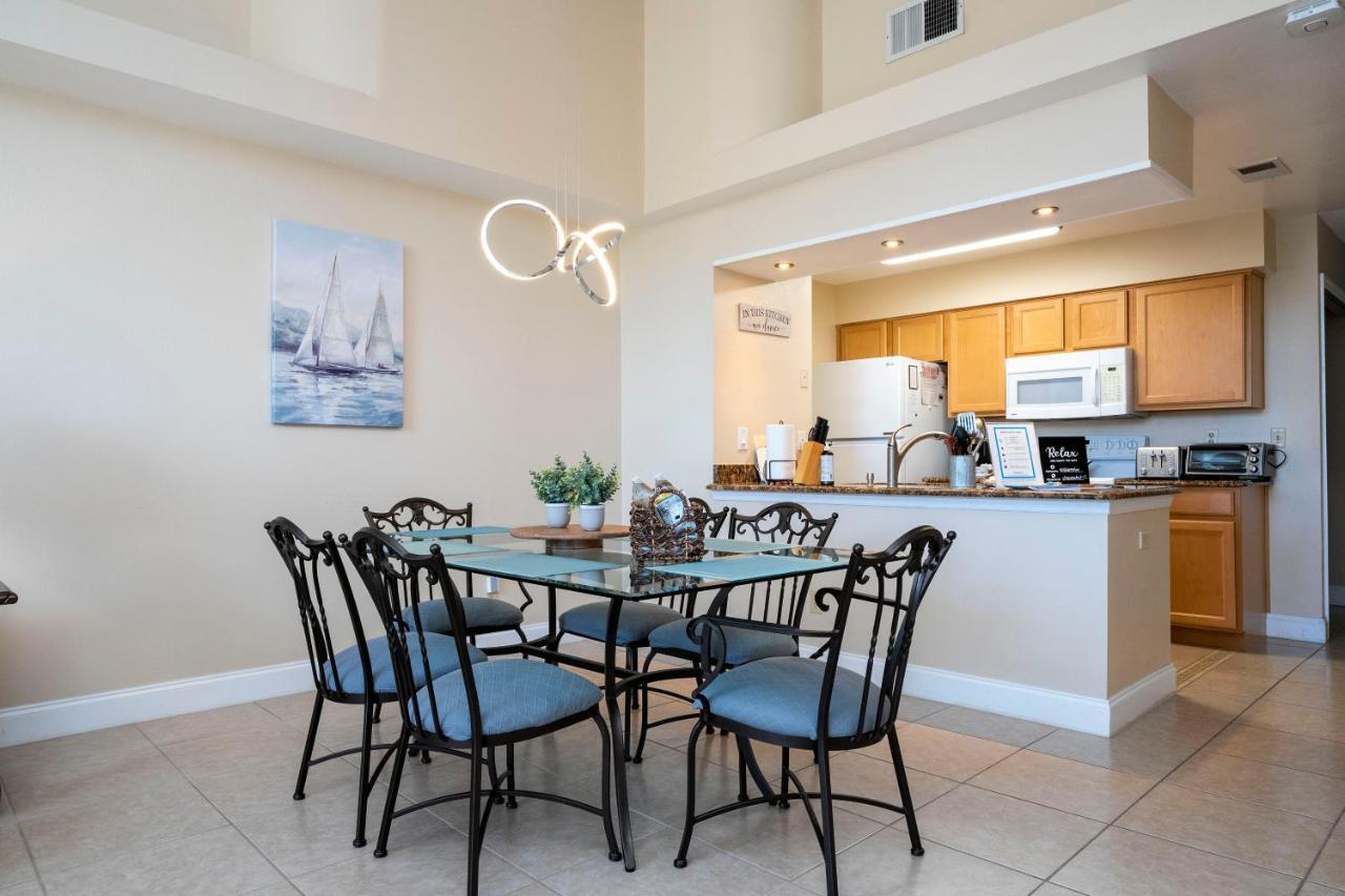 Beautiful Cozy Retreat Near - Spacious Apartment *
